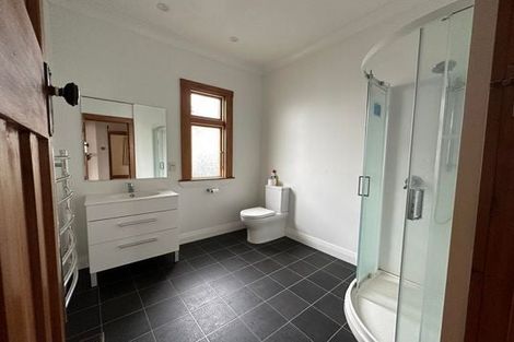 Photo of property in 31 Hardy Street, Waterloo, Lower Hutt, 5011