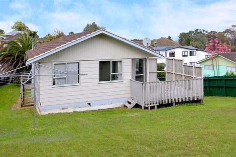 Photo of property in 54 Donovan Avenue, Massey, Auckland, 0614