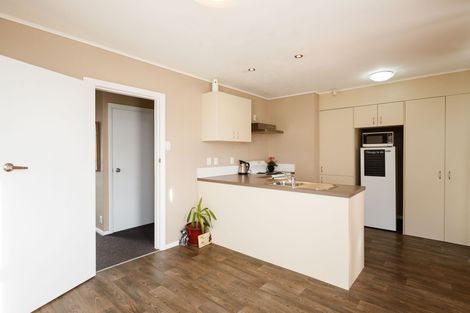 Photo of property in 87 Ferguson Street, West End, Palmerston North, 4412