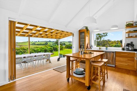 Photo of property in 20 Te Whau Lane, Snells Beach, 0920