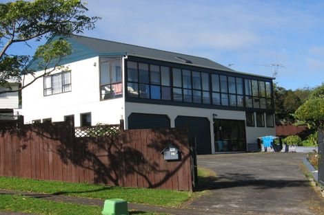 Photo of property in 17 Banyan Drive, Totara Heights, Auckland, 2105