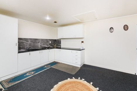 Photo of property in 155 Schnell Drive, Kelvin Grove, Palmerston North, 4414