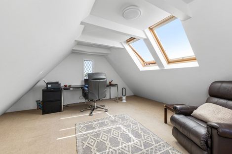 Photo of property in 497 Riddell Road, Glendowie, Auckland, 1071