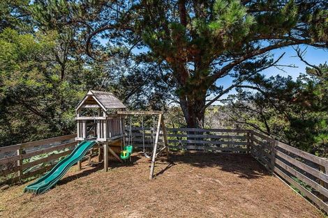 Photo of property in 1143a Whangaparaoa Road, Tindalls Beach, Whangaparaoa, 0930