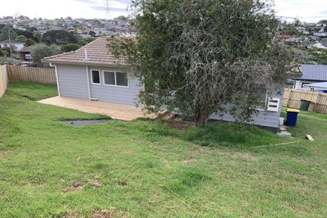 Photo of property in 12 Broadfield Street, Massey, Auckland, 0614