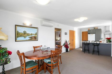 Photo of property in 137b Macandrew Road, South Dunedin, Dunedin, 9012