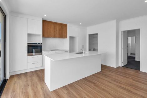 Photo of property in 3 Taurangawaka Road, One Tree Point, 0118