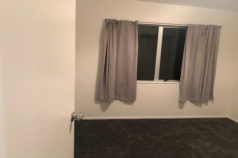 Photo of property in 53 Sikkim Crescent, Clover Park, Auckland, 2019