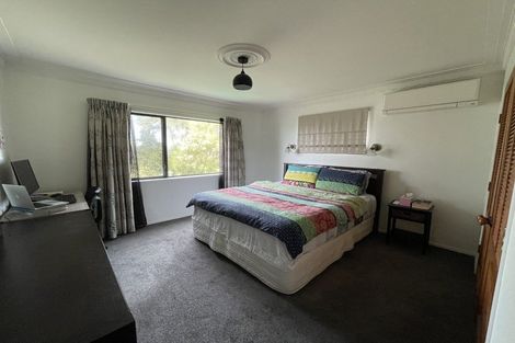 Photo of property in 54 Spence Road, Henderson, Auckland, 0612