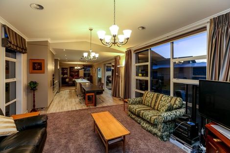 Photo of property in 19 Manukaka Heights, Hurdon, New Plymouth, 4310