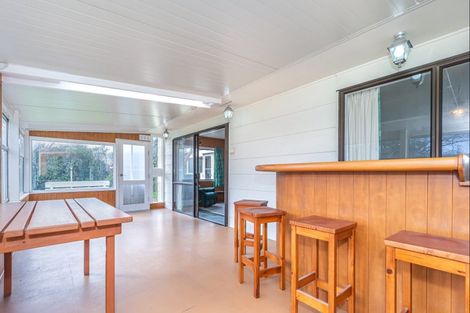 Photo of property in 218 Hokio Beach Road, Levin, 5571