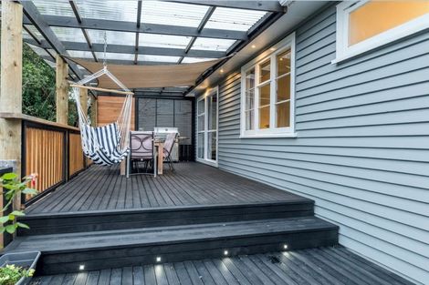 Photo of property in 9 Aorangi Road, Paraparaumu, 5032