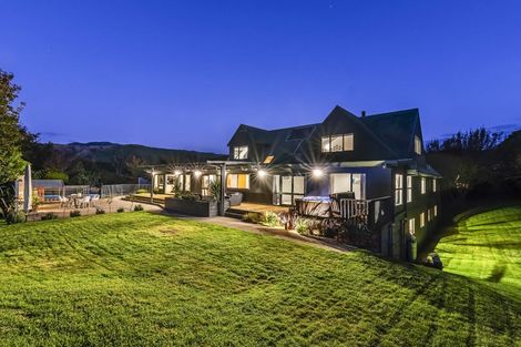 Photo of property in 2 Southleigh, Raumati South, Paraparaumu, 5032