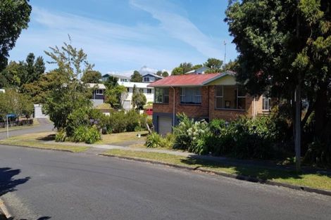 Photo of property in 10 Tavistock Street, Westown, New Plymouth, 4310
