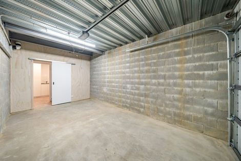 Photo of property in 5 Garfield Street, Brooklyn, Wellington, 6021