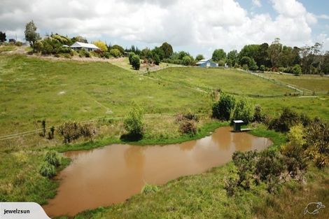 Photo of property in 25 Hull Road, Waitoki, Kaukapakapa, 0871