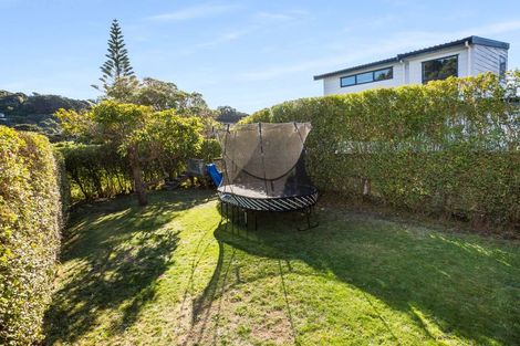 Photo of property in 8 Pukerua Beach Road, Pukerua Bay, 5026