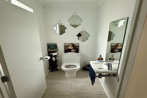 Photo of property in 20 Ambar Ridge Avenue, Massey, Auckland, 0614