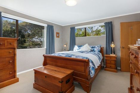 Photo of property in 19 Shackle Lane, Whitby, Porirua, 5024