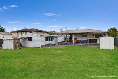 Photo of property in 22 Boundary Road, Opaheke, Papakura, 2113
