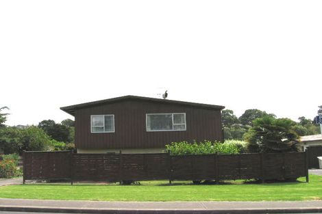 Photo of property in 3/15 Omana Road, Milford, Auckland, 0620