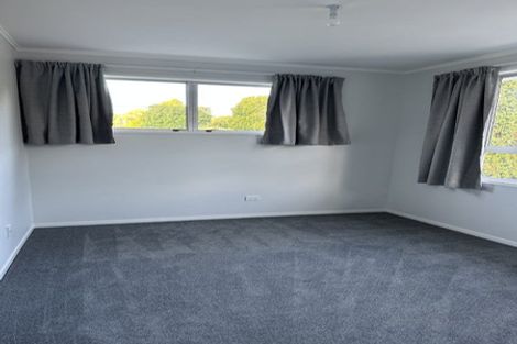 Photo of property in 121 Awaroa Road, Helensville, 0800