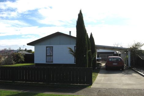 Photo of property in 669 Queen Street East, Levin, 5510