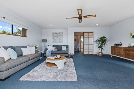 Photo of property in 80 Deep Creek Road, Torbay, Auckland, 0630