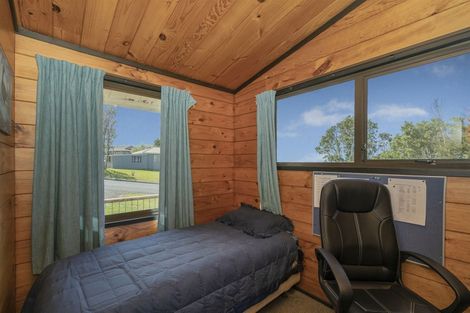 Photo of property in 12 Rimu Street, Whitianga, 3510