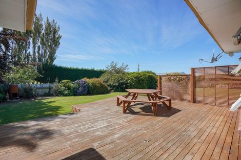 Photo of property in 1048 Lochiel-branxholme Road, Branxholme, Invercargill, 9874