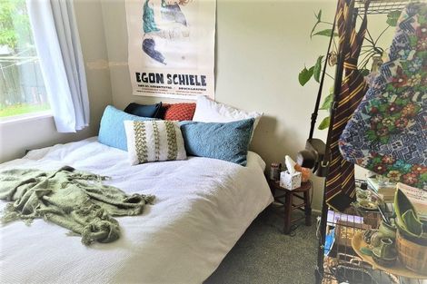 Photo of property in 1 Rosalind Road, Glenfield, Auckland, 0629