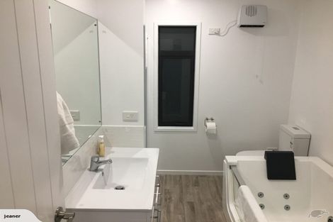 Photo of property in 2 Park Avenue Mews, Ohakune, 4625