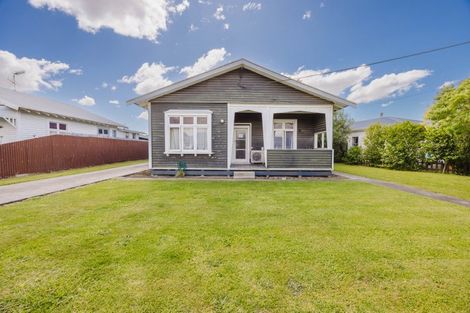 Photo of property in 3 Melville Street, Waipawa, 4210