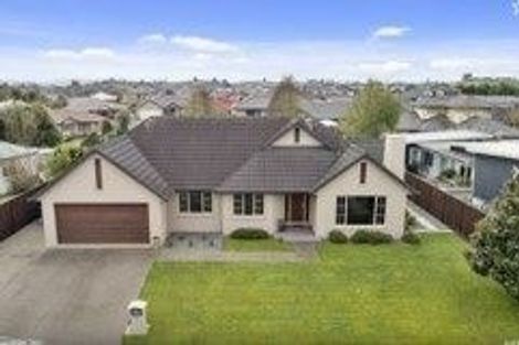 Photo of property in 6 Sovereign Place, Rototuna North, Hamilton, 3210