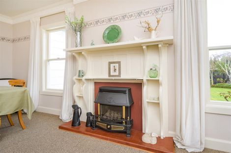 Photo of property in 23 Follett Street, Marton, 4710