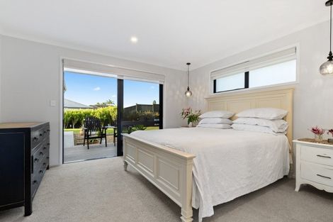 Photo of property in 14 Catherine Mclean Road, Pukekohe, 2120