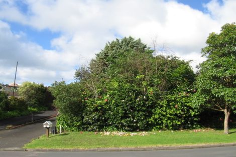 Photo of property in 50 William Bayes Place, Red Beach, 0932