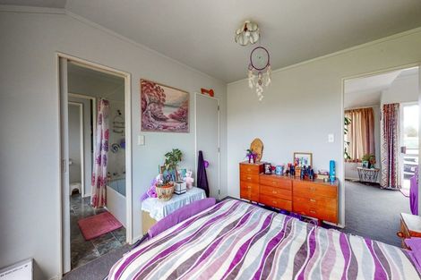 Photo of property in 40 Old Ferry Road, Orongo, Thames, 3574