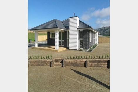Photo of property in 24 Harakeke Drive, Wharewaka, Taupo, 3330