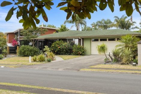 Photo of property in 4 Justine Way, Mount Maunganui, 3116