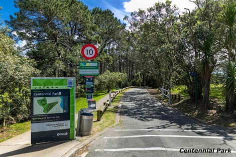 Photo of property in 3 Tree Fern Trail, Campbells Bay, Auckland, 0630