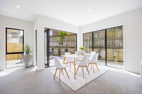 Photo of property in 6d Pax Avenue, Forrest Hill, Auckland, 0620