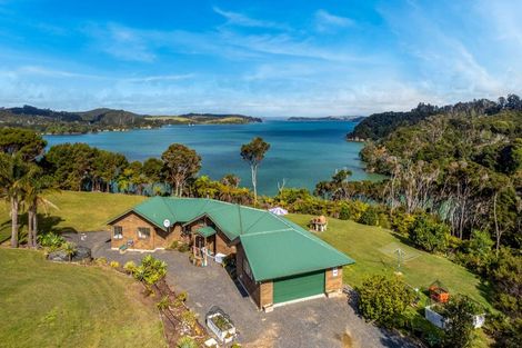 Photo of property in 49 Mckenzie Road, Te Ti Mangonui, Kerikeri, 0294