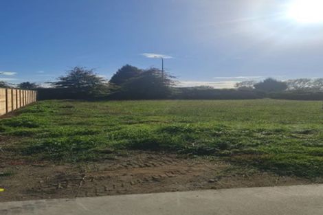 Photo of property in 1b Pengover Avenue, Leamington, Cambridge, 3432