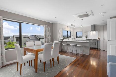 Photo of property in 5 Kahurangi Heights, Aotea, Porirua, 5024