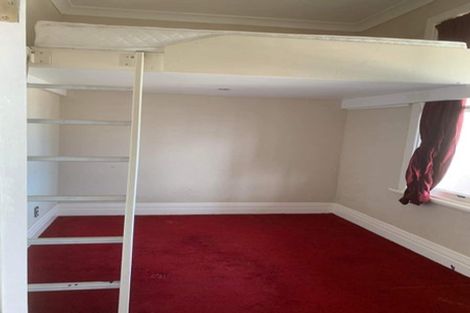 Photo of property in 6-10 Mudges Terrace, Newtown, Wellington, 6021