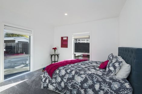 Photo of property in 53 Kotare Street, Fendalton, Christchurch, 8041