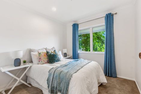 Photo of property in 1/32 Neil Avenue, Te Atatu Peninsula, Auckland, 0610
