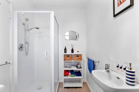 Photo of property in 5/110 Muritai Road, Eastbourne, Lower Hutt, 5013