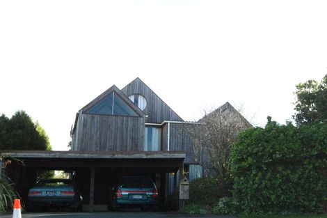 Photo of property in 203 Highcliff Road, Shiel Hill, Dunedin, 9013